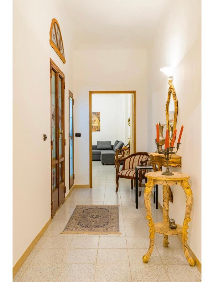 Central And Spacious Apartment Florence Luaran gambar